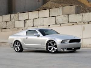 Ford Mustang Iacocca Silver 45th Anniversary Edition 2009 года